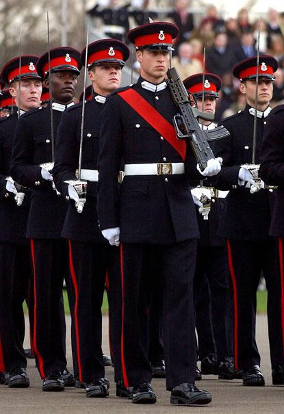 2006年12月15日,威廉王子在英国皇家陆军官校.