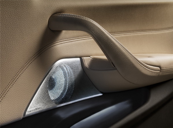 哈曼汽车音响为全新BMW5系打造录音室级音乐体验