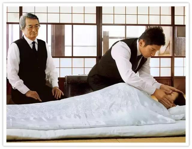 殡葬O2O，做中国入殓师，他想为生命画上一个有温度的句号