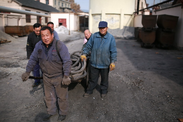 图片故事：陶庄煤矿最后的矿工
