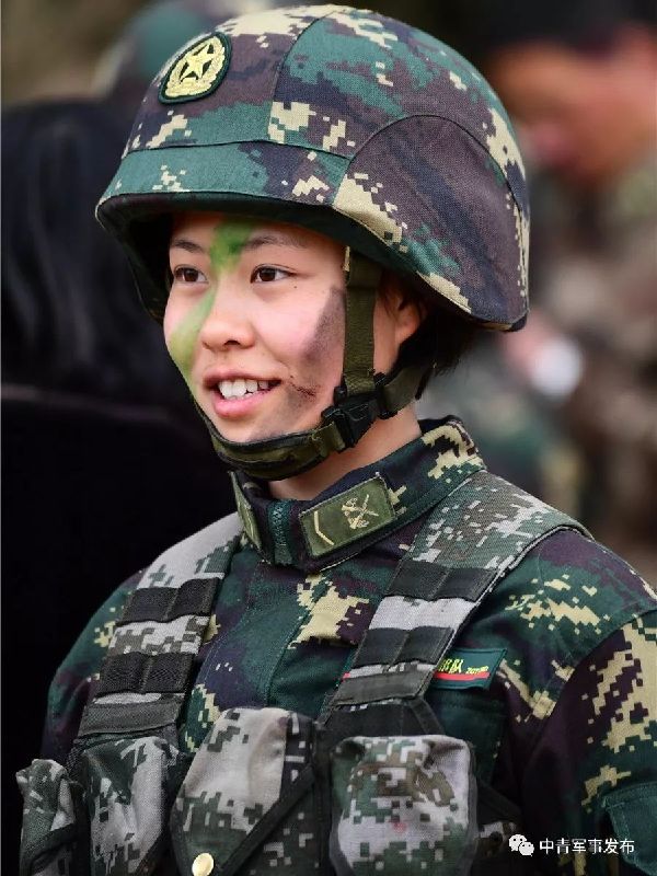 特战女兵吴昌洁"特种兵就是特别有种的兵-中青在线