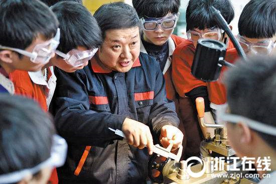 浙江省中职生有机会一路直达拿到本科文凭