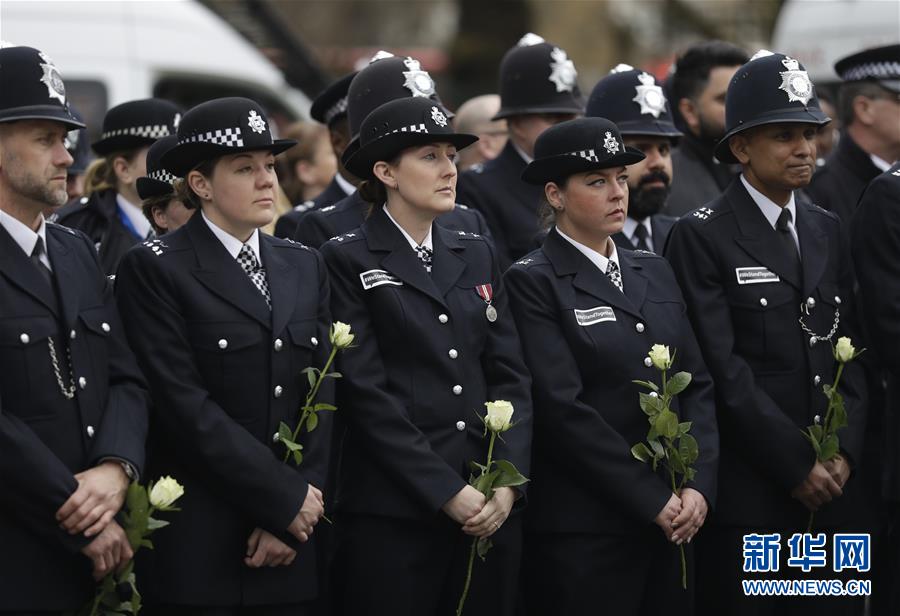 （外代一线）（8）伦敦为恐袭遇难者举行悼念活动