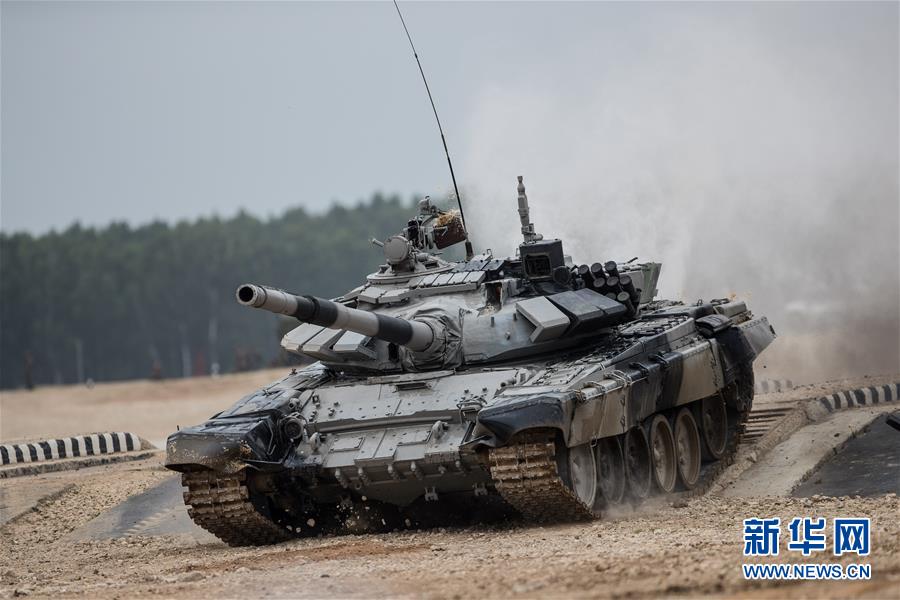 （XHDW）（4）中国“坦克两项”代表队在俄首赛告捷