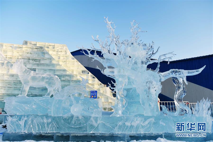 （文化）（2）哈尔滨国际组合冰冰雕比赛落幕