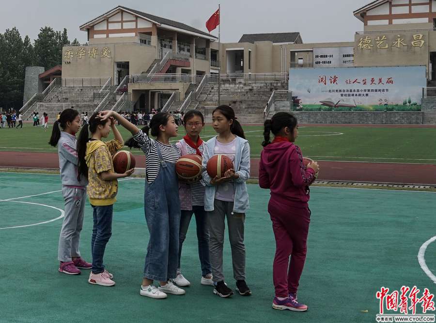 北川新县城,永昌小学的体育课上.