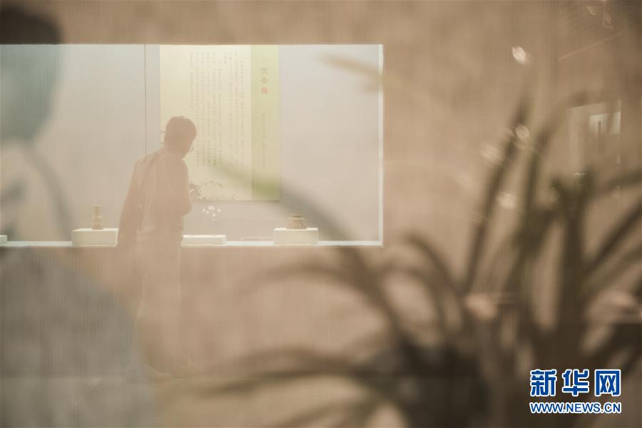 （文化）（6）“长物为伴·宋明文人之雅致生活”展览在杭州举行