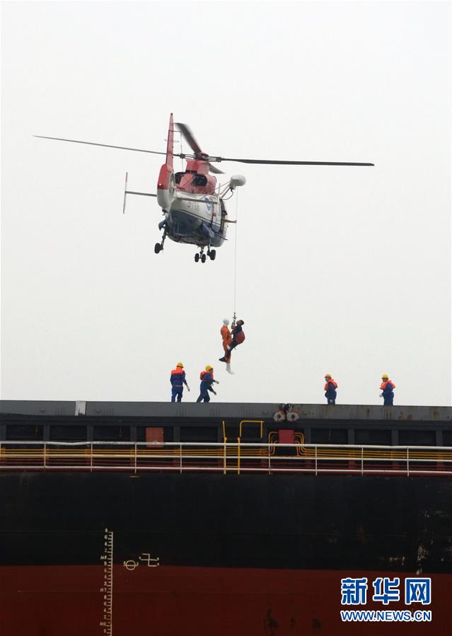（社会）（3）渤西三地海上搜救暨溢油应急联合演习举行
