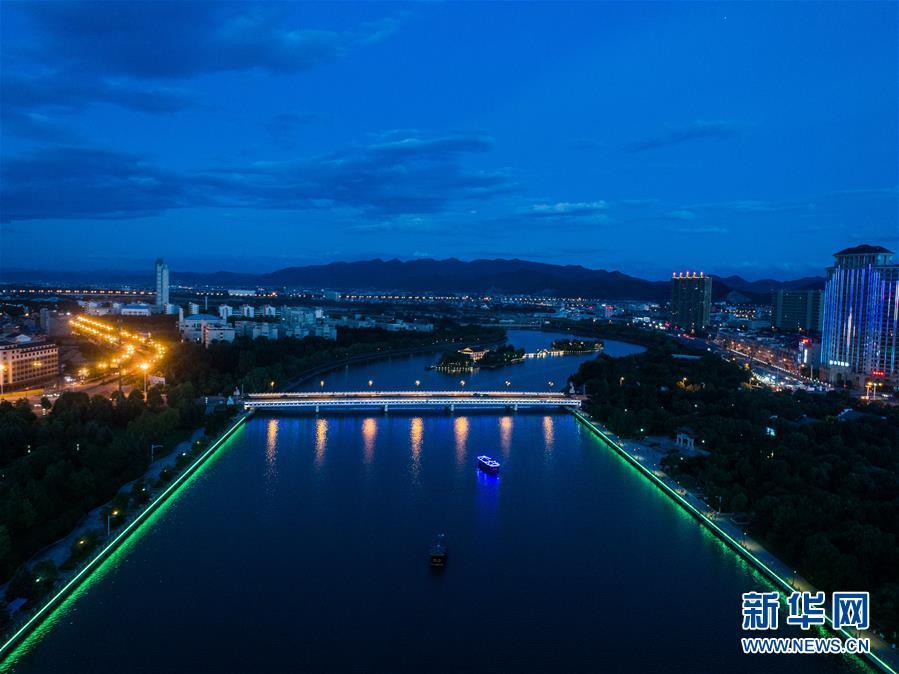 （美丽中国）（6）浙江东阳：扮靓城市夜景 打造城市新景观