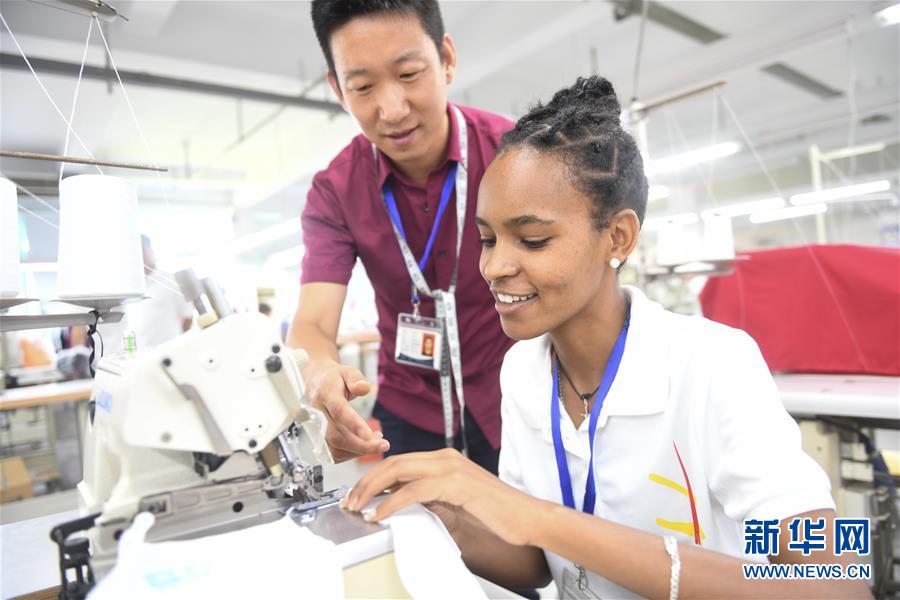 （中非合作论坛）（1）埃塞俄比亚员工感受中国文化