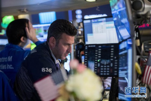 （XHDW）（1）纽约股市三大股指11日大幅下跌