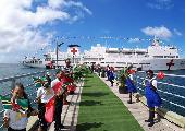 （国际）（1）中国海军舰艇首访多米尼克