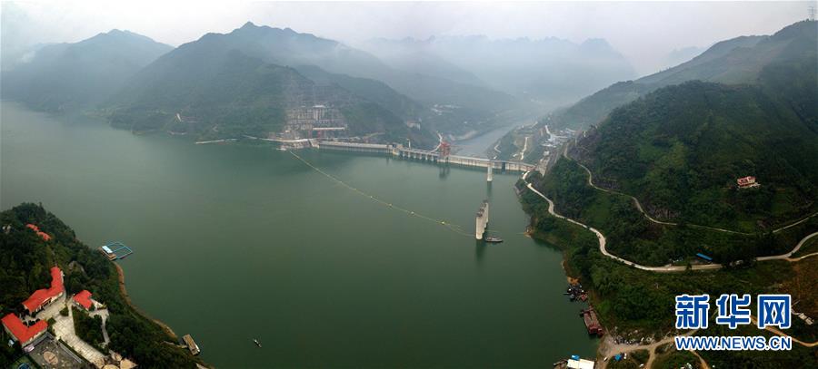 （社会）（3）“飞阅”广西红水河水电基地群