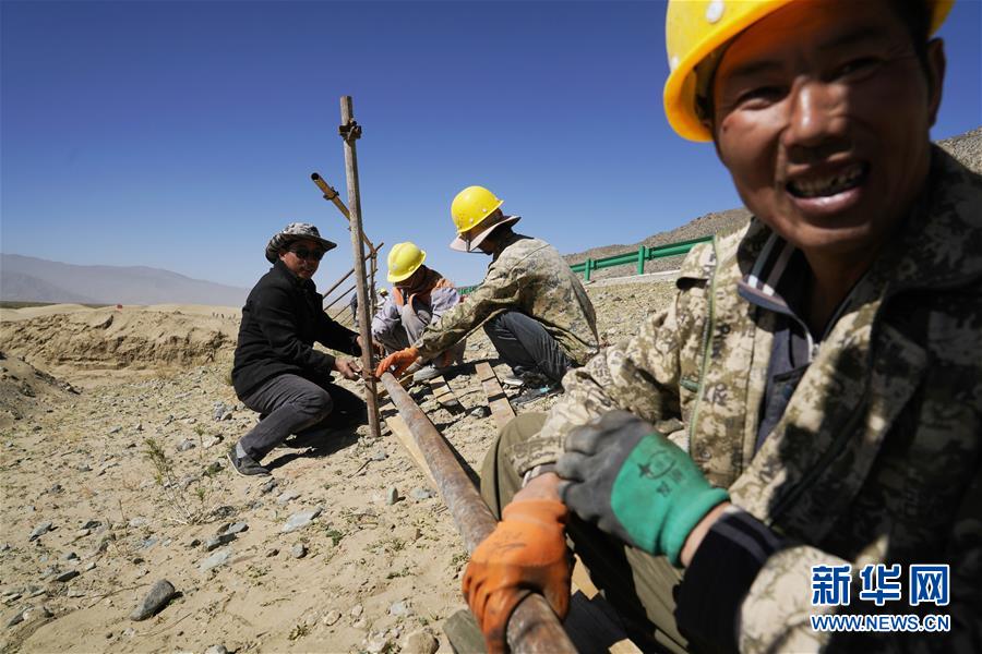 （经济）（5）西藏首个国家沙漠公园建设中