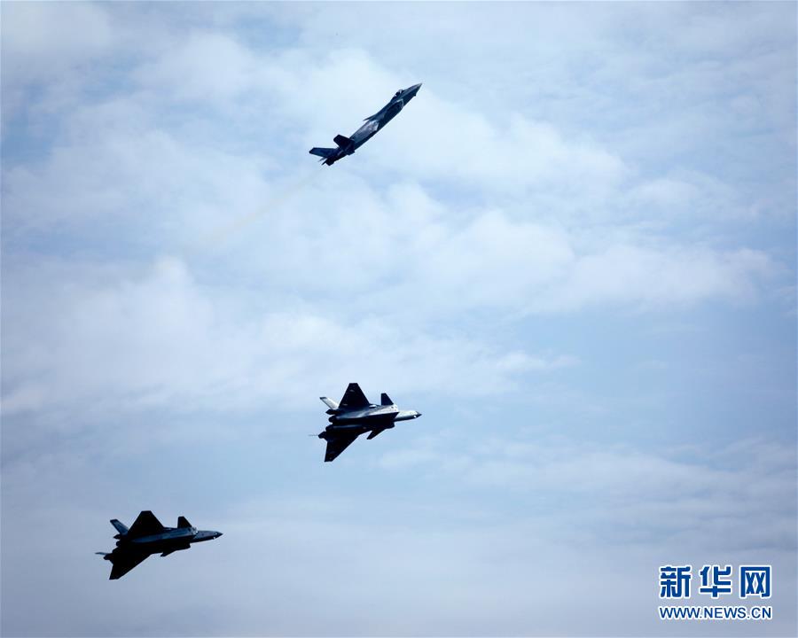 （图文互动）（13）军事专家详解中国航展空军装备四大看点