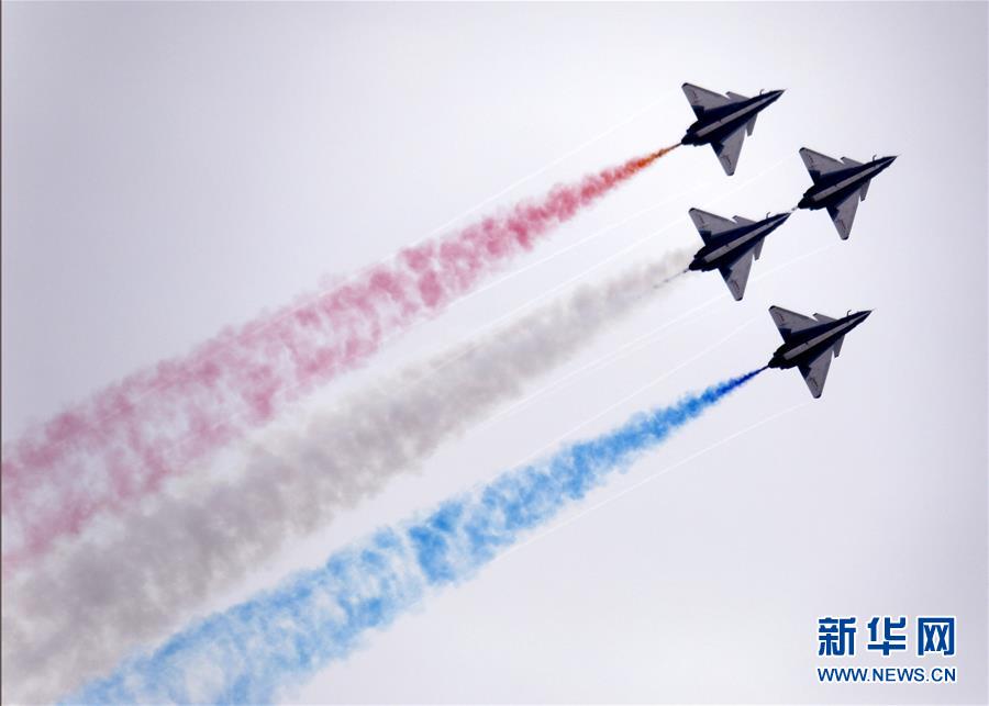 （图文互动）（6）军事专家详解中国航展空军装备四大看点