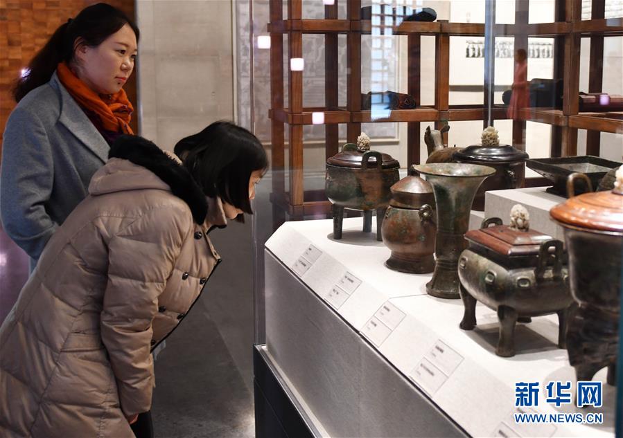 （文化）（4）孔子博物馆开馆试运行 首批2000多件孔府文物搬入新家