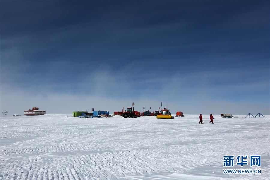 （第35次南极科考·图文互动）（2）中国南极科考队两支内陆小分队顺利“会师”