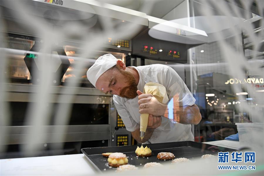 （图片故事）（4）法国面包师的中国情缘