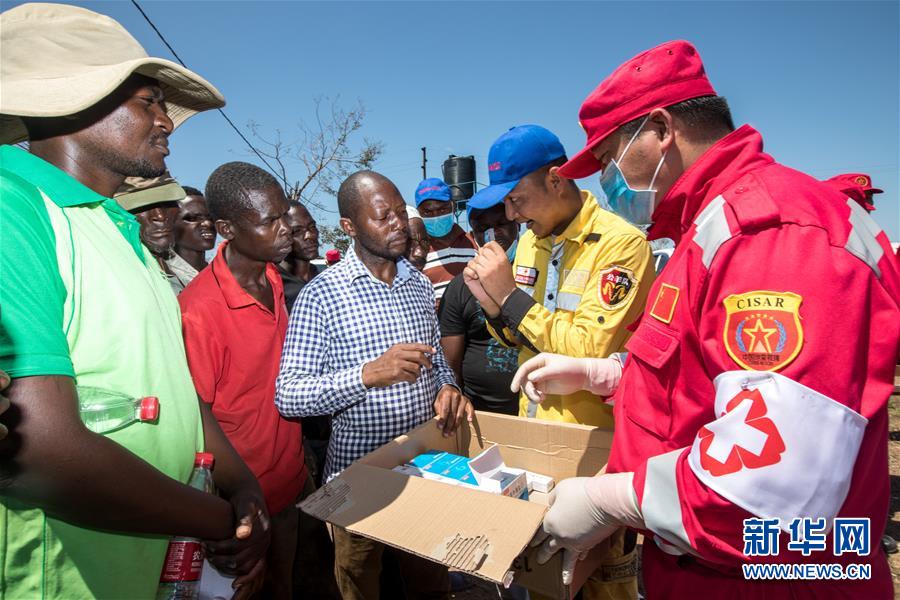 （国际）（4）中国救援队在莫桑比克展开医疗救助行动