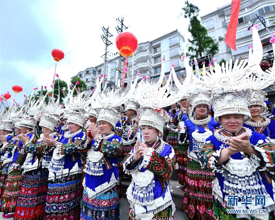 #（社会）（4）贵州台江：万人唱响姊妹节