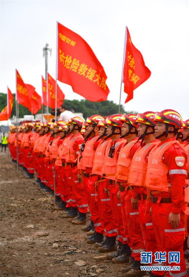 （社会）（8）2019年长江中下游抗洪抢险实战演练在江西九江举行