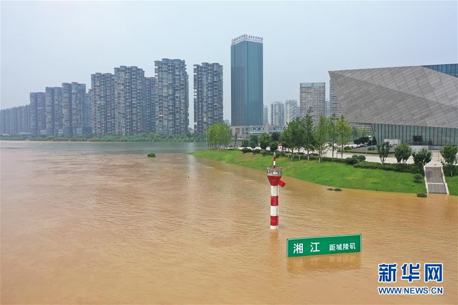 （社会）（2）湘江长沙段水位持续暴涨
