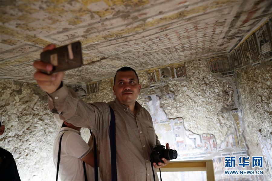 （国际）（6）埃及两座3300年历史的古墓正式向游客开放