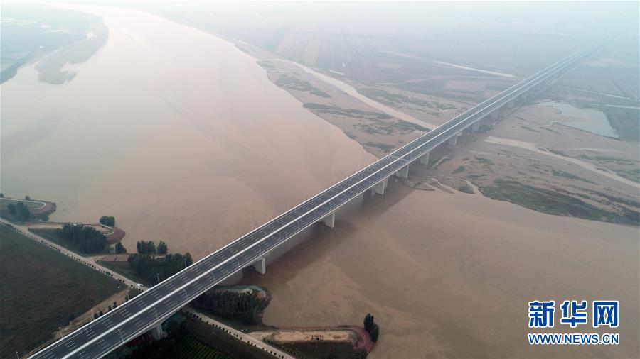 （经济）（2）国道107河南官渡黄河大桥正式通车