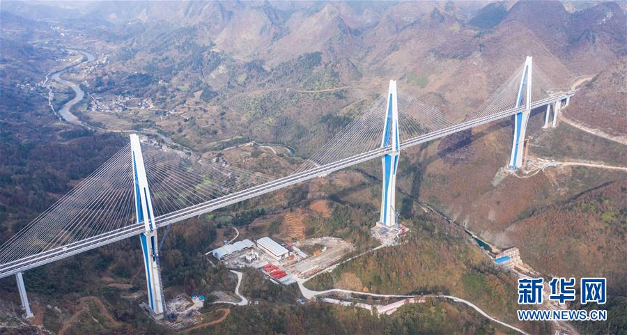 （经济）（12）贵州平塘特大桥即将通车