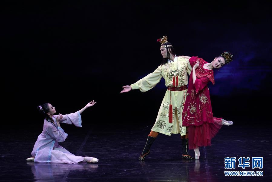 （文化）（1）《中央芭蕾舞团建团60周年GALA》在京上演