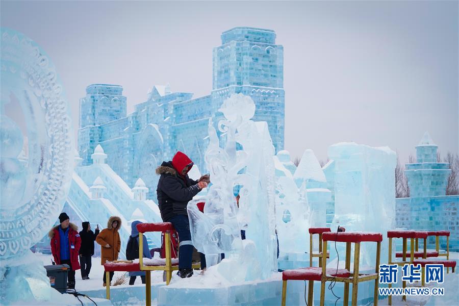 （文化）（8）哈尔滨国际冰雕比赛落幕