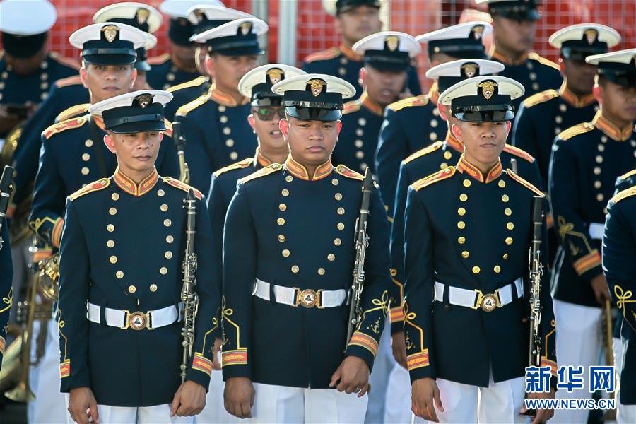 （国际）（7）中国海警舰艇首次访问菲律宾