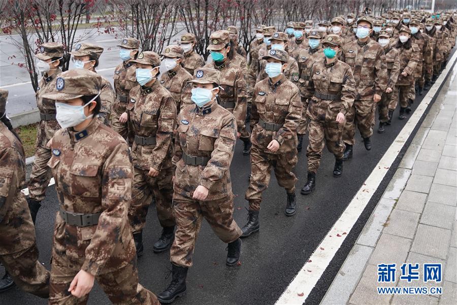 （新型肺炎疫情防控）（2）解放军援汉医疗队开始工作
