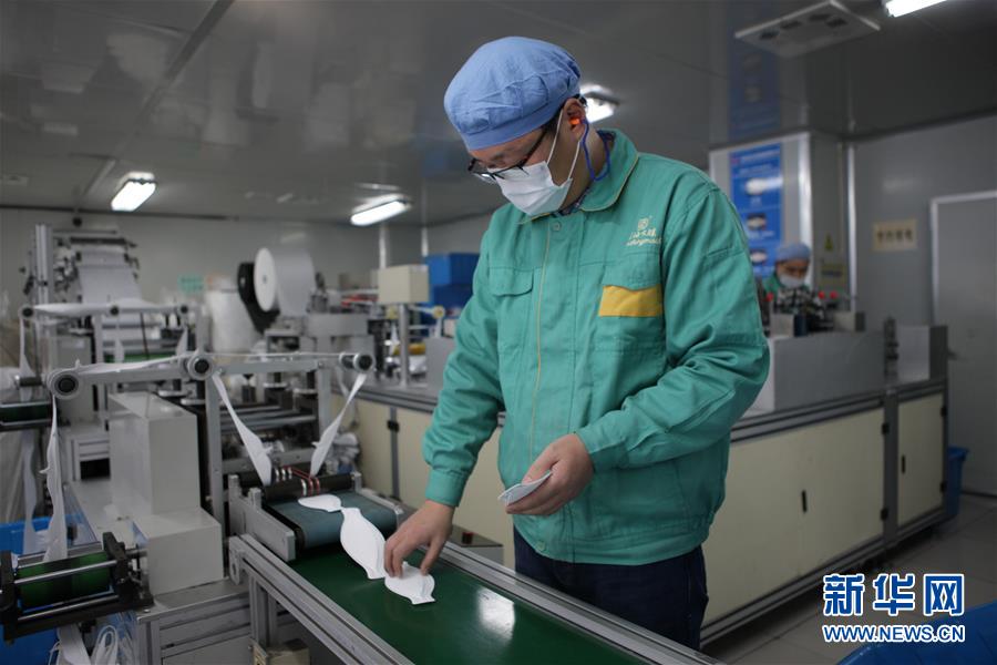 （聚焦疫情防控）（4）上海：抓紧口罩生产 全力增加供应