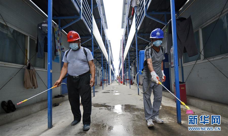 （聚焦疫情防控）（1）北京丰台：强化消毒防疫工作 保障务工人员安全