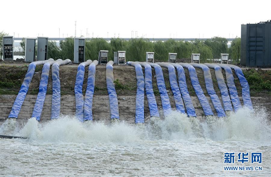 （防汛抗洪）（5）安徽：十八联圩生态湿地蓄洪区开机排涝