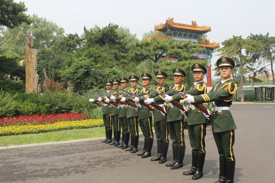 武警"国宾卫士班"尽显国威(图)