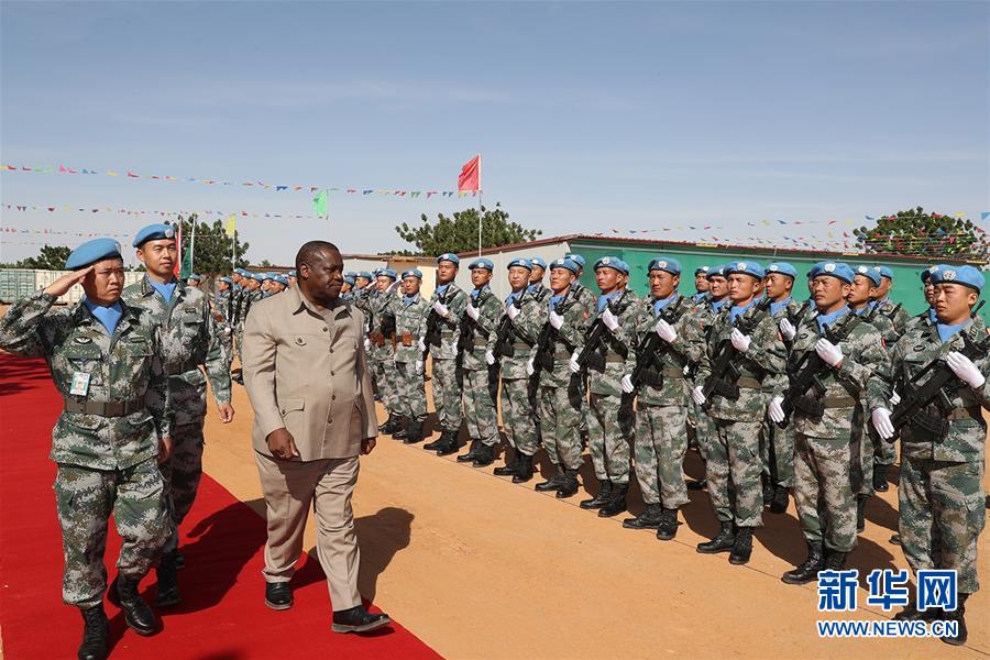 （国际）（1）中国一支维和工兵分队全部官兵获联合国“和平荣誉”勋章