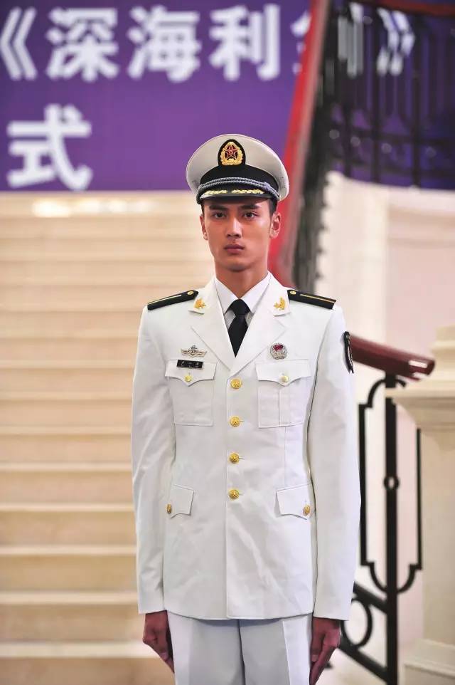 【重磅】这部取材于372潜艇的电视剧开拍了,剧情抢鲜看