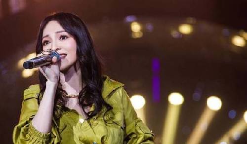 张艺兴朗诵写给弟弟妹妹的诀别信 完整音频已