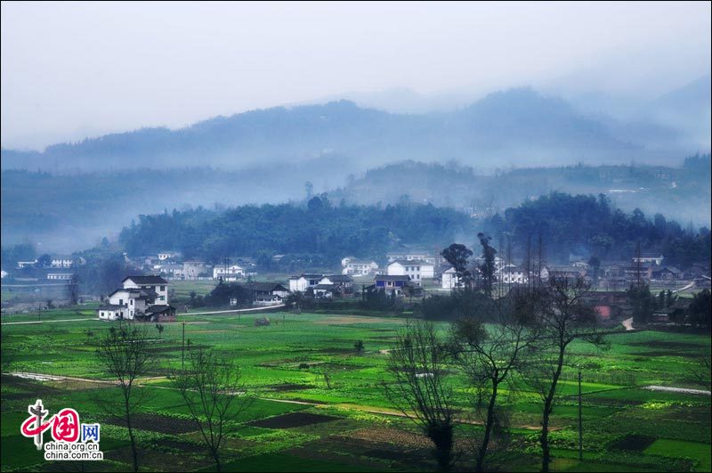 四川眉山新推5条精品游线路 助游客樱花节敞耍