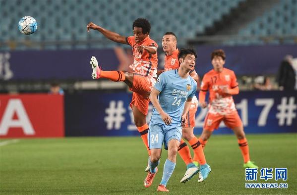 （体育）（3）足球——亚冠：江苏苏宁队对阵韩国济州联队