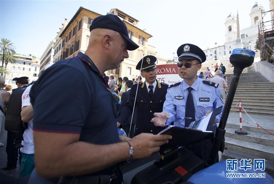 （国际）（3）中国意大利两国警方在意开展警务联合巡逻