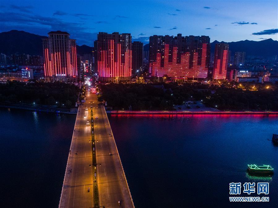 （美丽中国）（2）浙江东阳：扮靓城市夜景 打造城市新景观