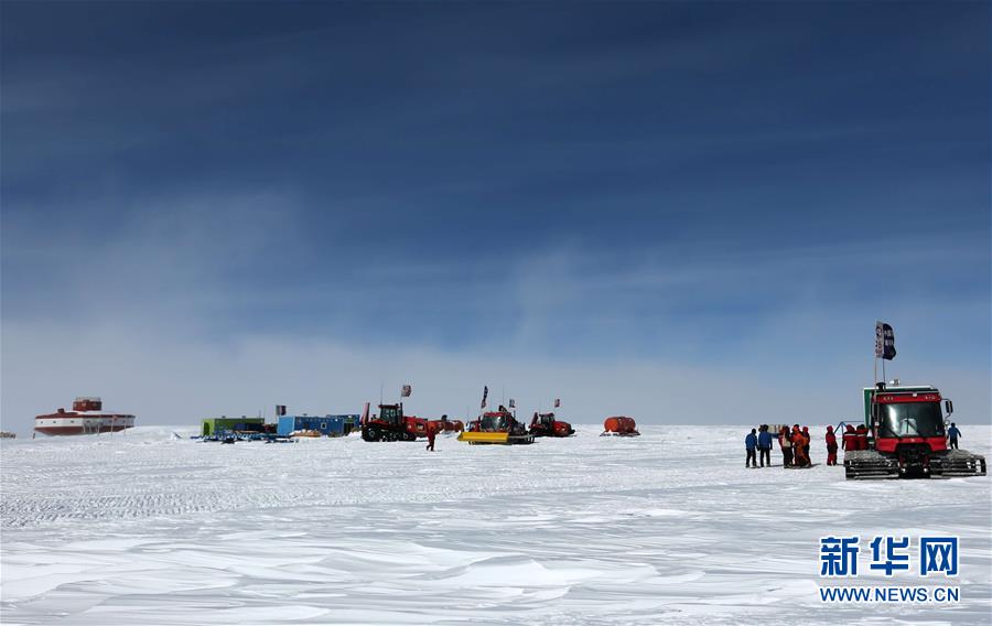 （第35次南极科考·图文互动）（3）中国南极科考队两支内陆小分队顺利“会师”