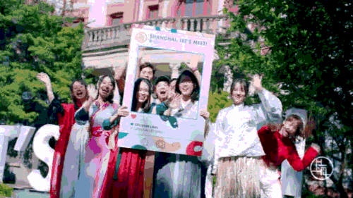 街舞舞团、交大学子、中外游客等人群从不同角度“遇见”上海