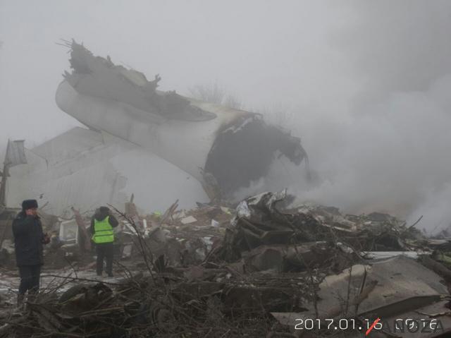 香港起飞土航货机比什凯克坠毁 至少32人死亡
