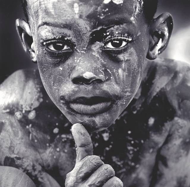 热点 | 这组百年间最震撼人心的黑照片,藏着六一儿童节悲伤的一面