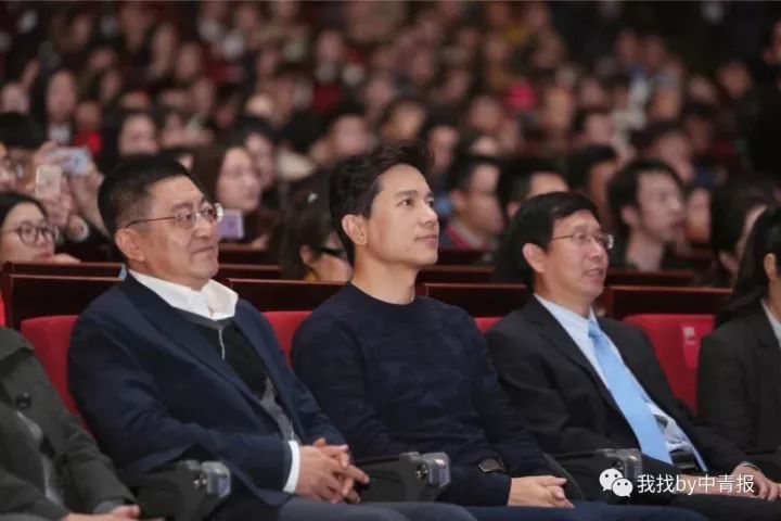 百度CEO李彦宏支招:人工智能带来多少工作机会?-中青在线